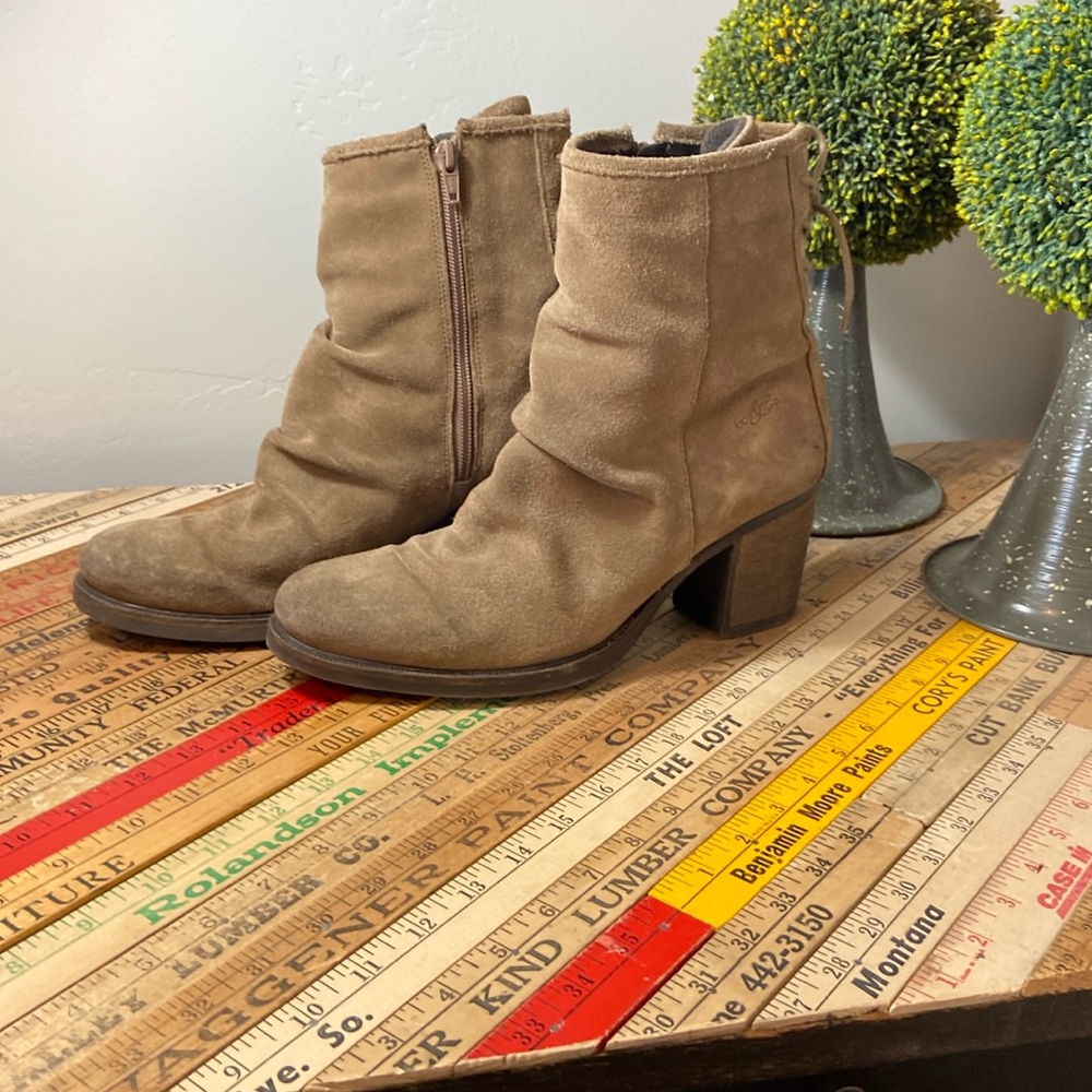 Bos & Co taupe booties